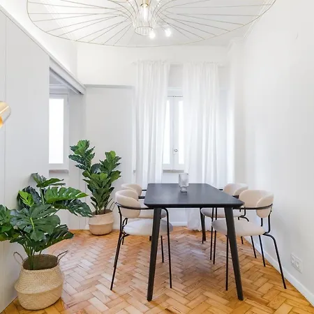 Apartamento Casa Boma - Sunny And Spacious With Private Terrace - Alcantara Ii Lisboa